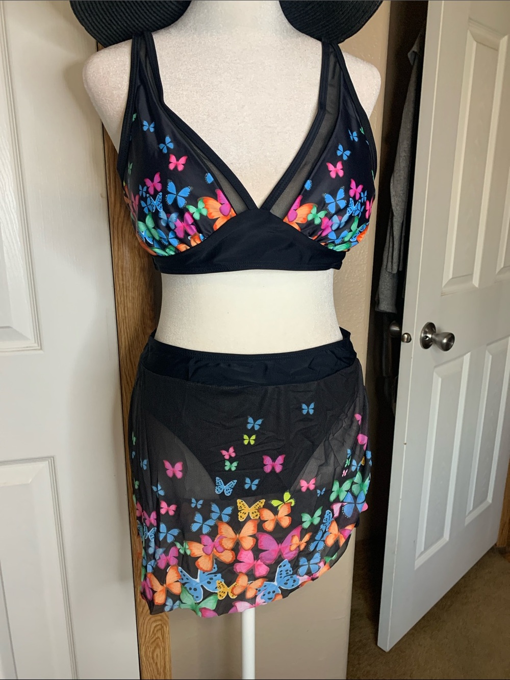 BUTTERFLY Colorful Print Black 3-PC Swimwear Set - Picture 6 of 11
